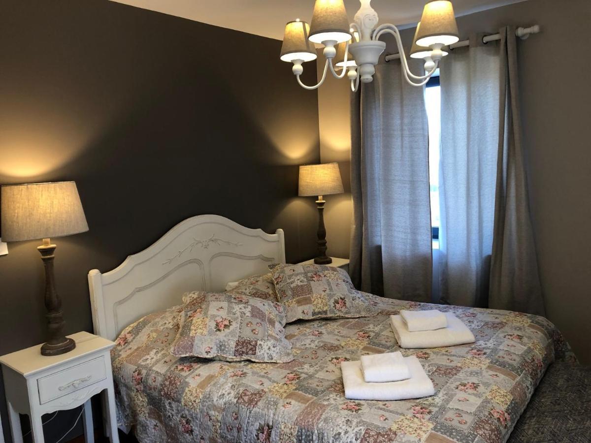 Les Villas Du Domaine De Suzel Vignieu Buitenkant foto