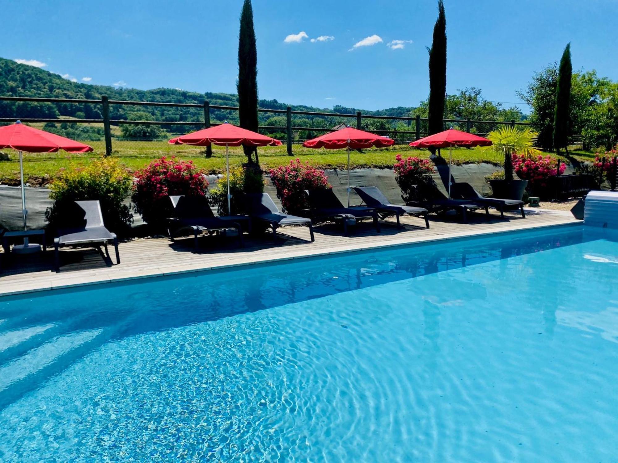 Les Villas Du Domaine De Suzel Vignieu Buitenkant foto